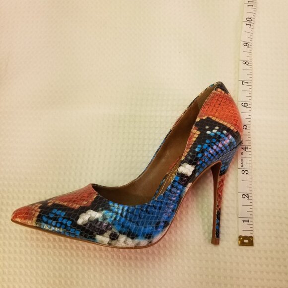 L'INTERVALLE: High Heel Pumps Pink & Aqua Python - Picture 9 of 10